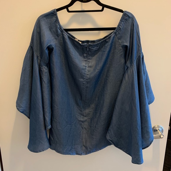 Appraisal Blue Jean Shirt - Picture 2 of 5